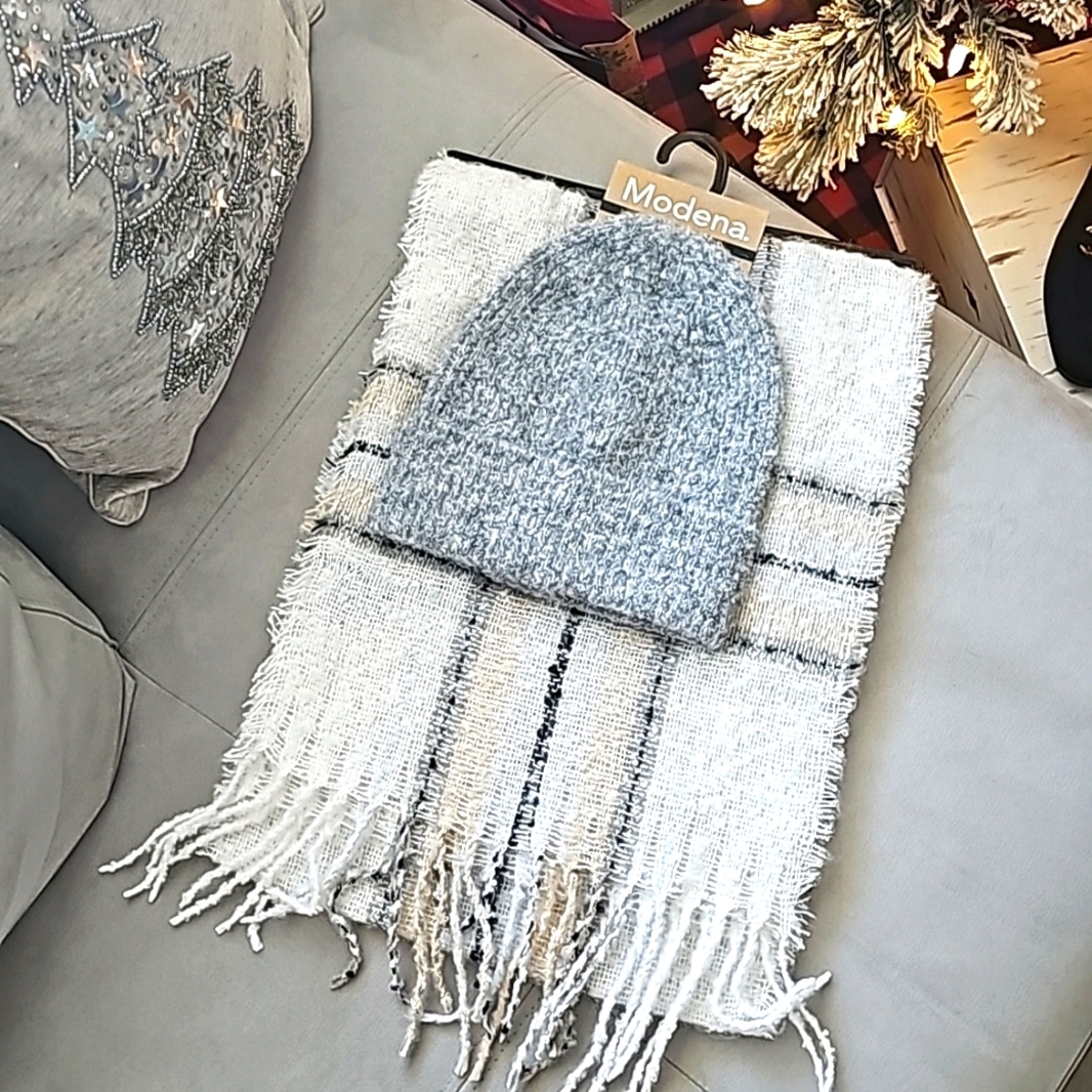 NWT Modena Scarf and Hat Winter Bundle Set